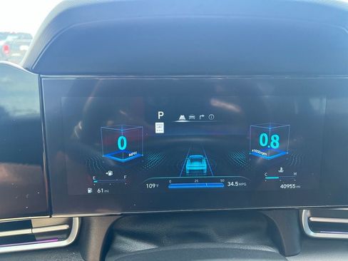 Used 2024 Hyundai Elantra SEL FWD image 10