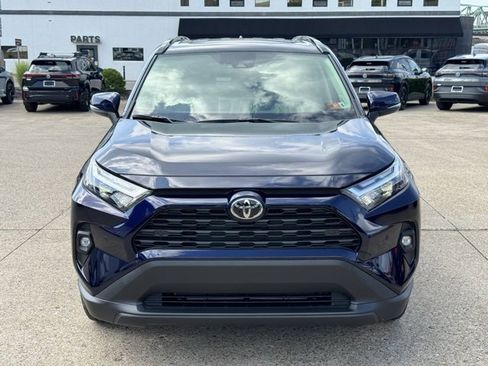 Used 2025 Toyota RAV4 XLE Premium image 8