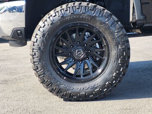 Used 2024 Chevrolet Silverado 2500 LT w/ All Star Edition AWD/4WD image 12