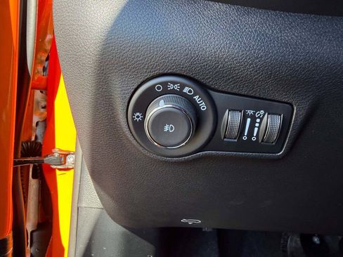 New 2026 Jeep Compass Latitude image 20