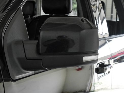 Used 2017 Ford F150 Lariat RWD image 34