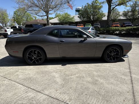 Used 2022 Dodge Challenger R/T w/ Blacktop Package RWD image 8