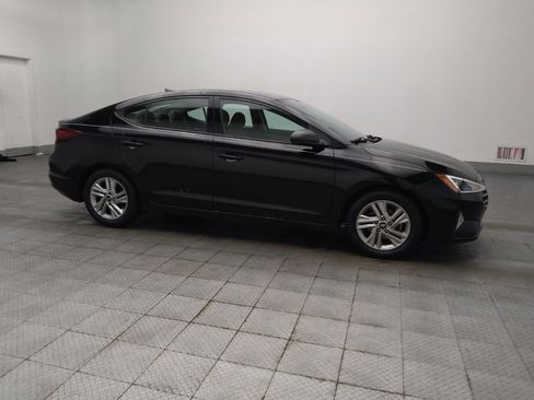 Used 2020 Hyundai Elantra SEL w/ Convenience Package (C2) FWD image 11