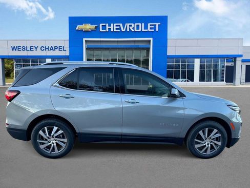 Certified 2024 Chevrolet Equinox Premier FWD image 4