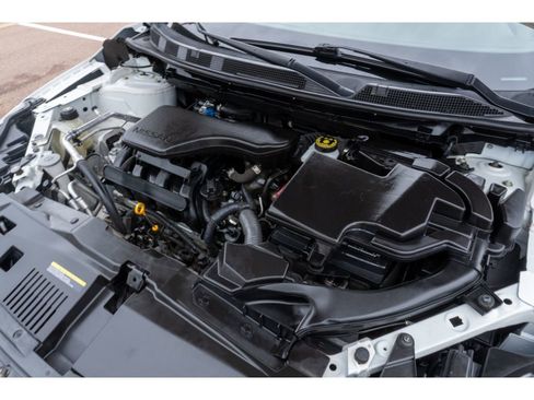 Used 2020 Nissan Rogue Sport SV image 28