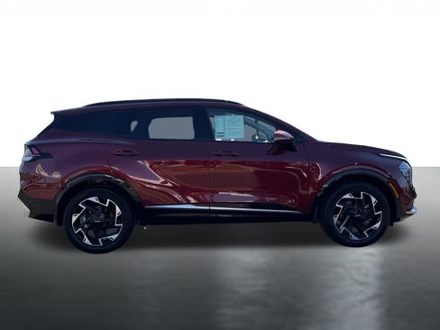 Certified 2025 Kia Sportage SX AWD/4WD image 9
