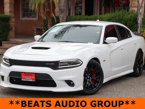 Used 2018 Dodge Charger R/T Scat Pack w/ Dynamics Package RWD image 4