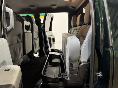 Used 2016 Ford F250 XLT w/ FX4 Off-Road Package image 18