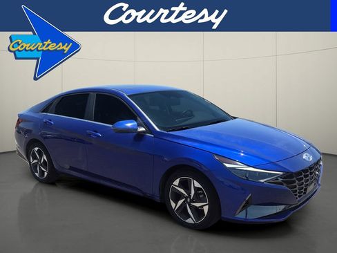 Used 2023 Hyundai Elantra Limited FWD image 1