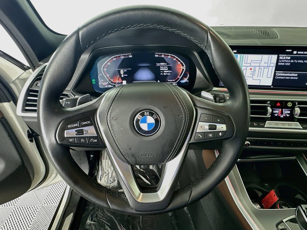 Used 2023 BMW X5 xDrive40i w/ Premium Package AWD/4WD image 11
