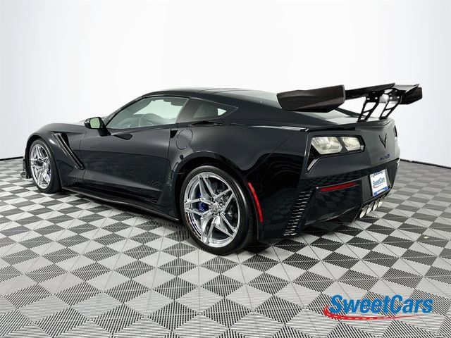 Used 2019 Chevrolet Corvette ZR1 RWD image 5