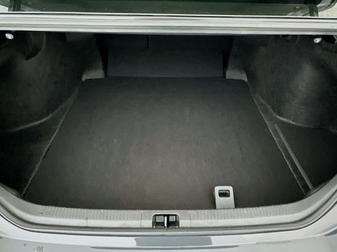 Used 2025 Toyota Camry SE FWD image 31