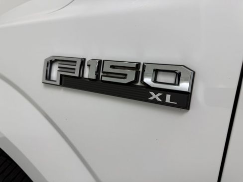 Used 2017 Ford F150 XL w/ Equipment Group 101A Mid AWD/4WD image 8