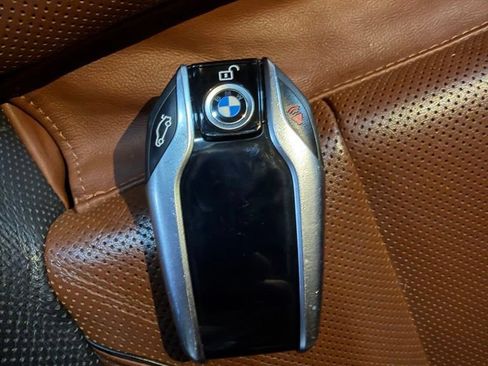 Used 2019 BMW M850i xDrive Coupe AWD/4WD image 8