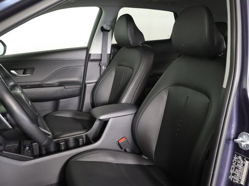 Certified 2024 Hyundai Kona Limited AWD/4WD image 30