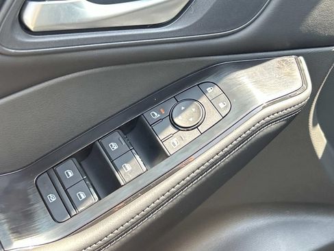 New 2026 Nissan Rogue SV AWD/4WD image 19