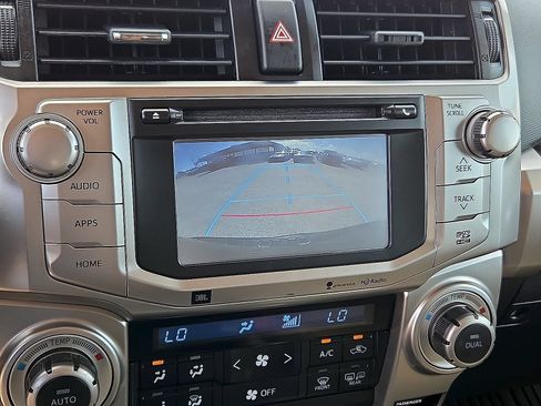 Used 2015 Toyota 4Runner Limited AWD/4WD image 20