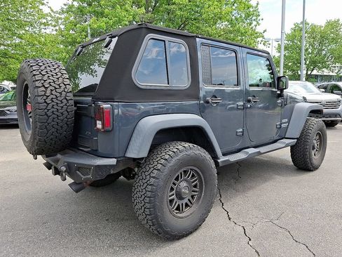 Certified 2017 Jeep Wrangler Unlimited Sport w/ Quick Order Package 24S AWD/4WD image 6