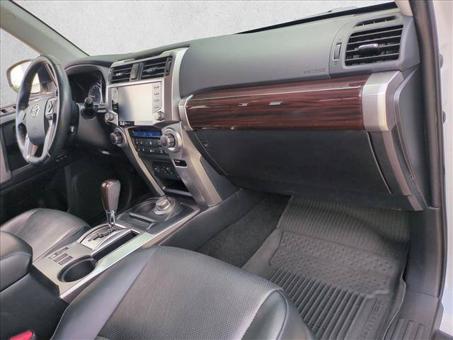 Used 2024 Toyota 4Runner Limited AWD/4WD image 23