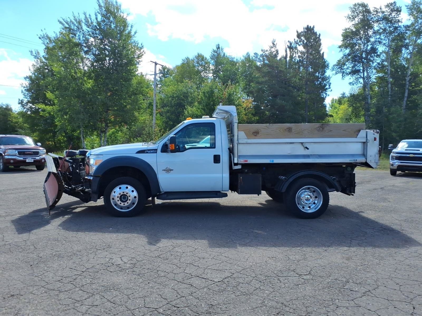Used 2012 Ford F450 XL w/ XL Value Pkg AWD/4WD image 3