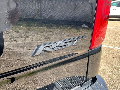 Used 2024 Chevrolet Silverado 1500 RST w/ Redline Edition image 8