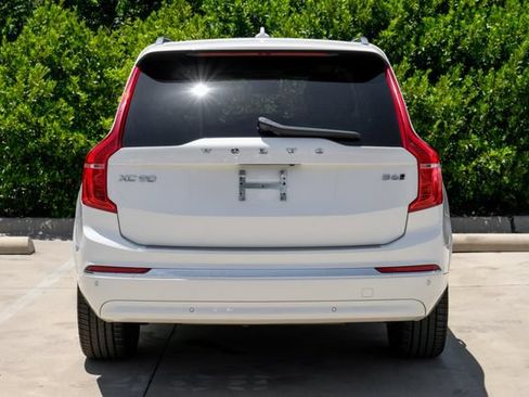 Used 2024 Volvo XC90 B6 Ultimate w/ Protection Package Premier AWD/4WD image 10