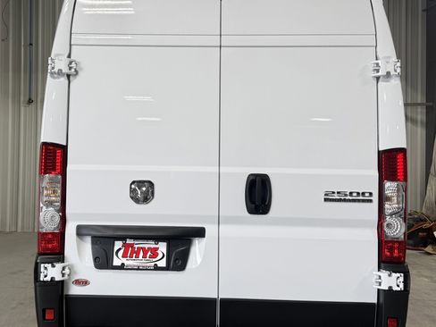 New 2026 RAM ProMaster 2500 image 4