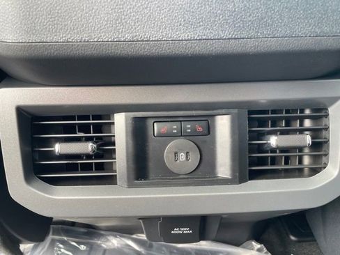New 2026 Ford F250 Lariat w/ Lariat Ultimate Package image 25