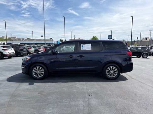 Used 2020 Kia Sedona LX FWD image 6