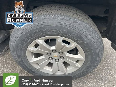 Used 2021 Chevrolet Colorado LT w/ Chrome Appearance Package image 9