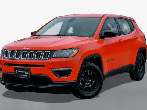 Used 2020 Jeep Compass Sport w/ Cold Weather Group image 4