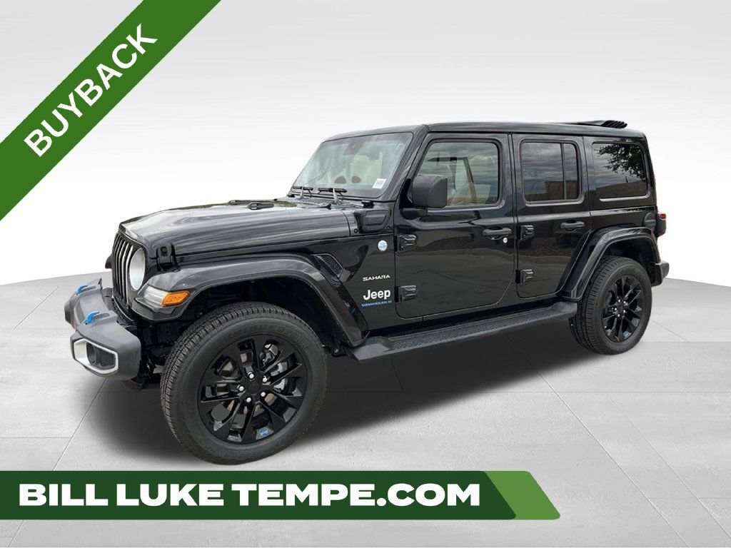 Used 2023 Jeep Wrangler Unlimited Sahara w/ Cold Weather Group AWD/4WD image 1