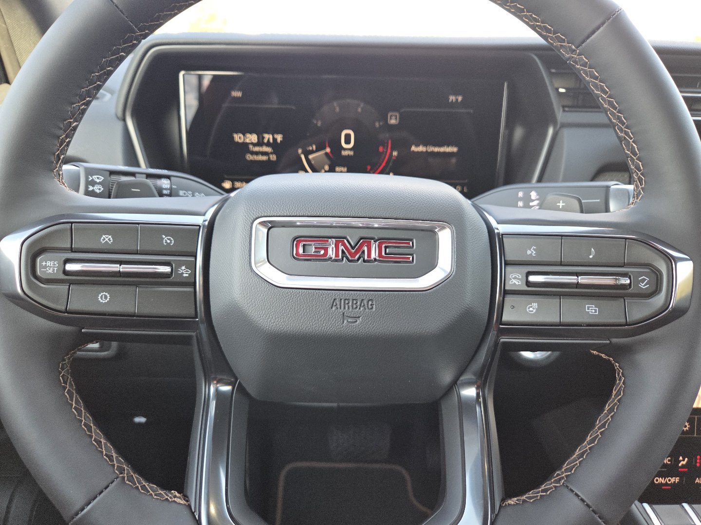 New 2027 GMC Terrain AT4 w/ Technology Package II AWD/4WD image 28