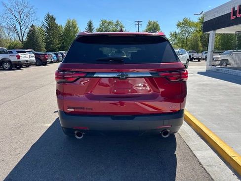 Used 2024 Chevrolet Traverse RS AWD/4WD image 9