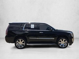 Used 2018 Cadillac Escalade Luxury RWD video 4