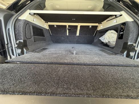 Used 2024 Land Rover Range Rover Autobiography image 51