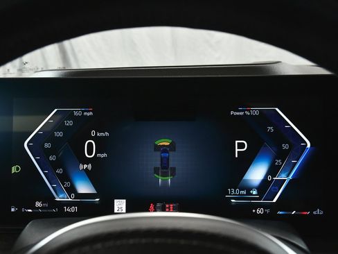 Used 2023 BMW X7 xDrive40i w/ M Sport Package image 42