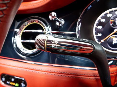 Used 2020 Bentley Flying Spur W12 w/ First Edition Specification image 69