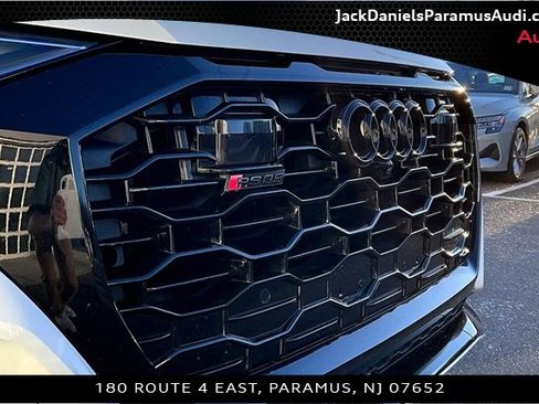 Used 2024 Audi RS Q8 w/ Black Optic Package image 20