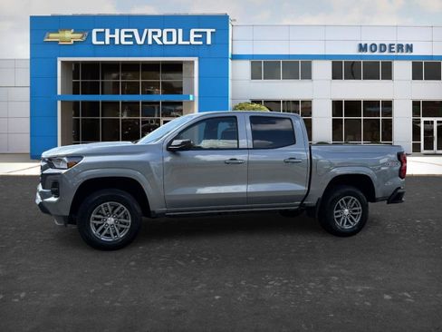 Used 2026 Chevrolet Colorado LT w/ Advanced Trailering Package AWD/4WD image 1