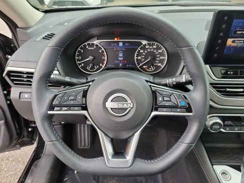 Used 2023 Nissan Altima 2.5 SL AWD/4WD image 27