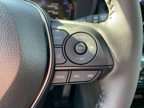 New 2025 Toyota RAV4 Limited image 27