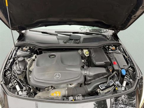 Used 2018 Mercedes-Benz CLA 250 4MATIC image 26