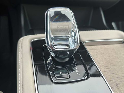 New 2026 Volvo XC90 B6 Plus w/ Protection Package Premier image 34