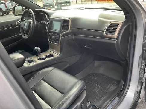 Used 2014 Jeep Grand Cherokee Limited w/ Luxury Group II image 22