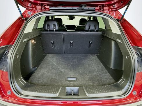 Used 2024 Chevrolet Trax LT w/ Sunroof Package image 25