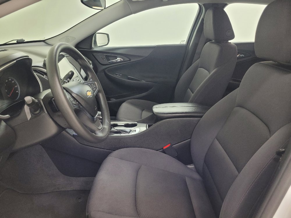 Used 2024 Chevrolet Malibu LT FWD image 17