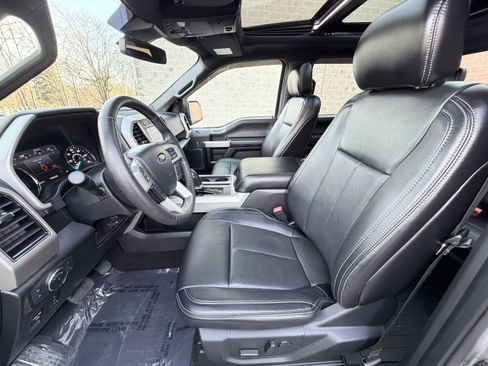 Used 2020 Ford F150 Lariat image 16