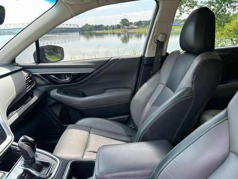 Used 2022 Subaru Outback Onyx Edition XT AWD/4WD image 10