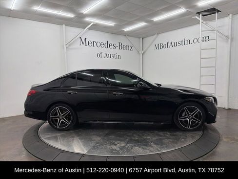 Used 2024 Mercedes-Benz C 300 Sedan image 9